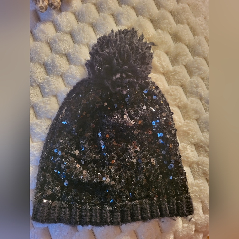 Black Sequin Pom-Pom Beanie